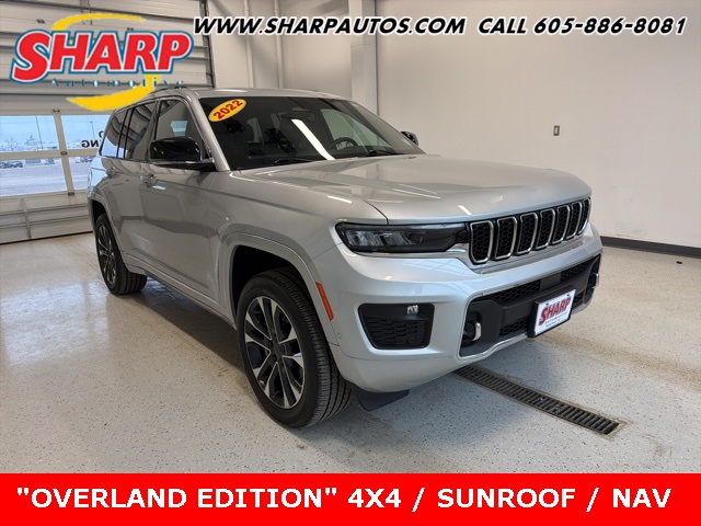 2022 Jeep Grand Cherokee Overland 4WD