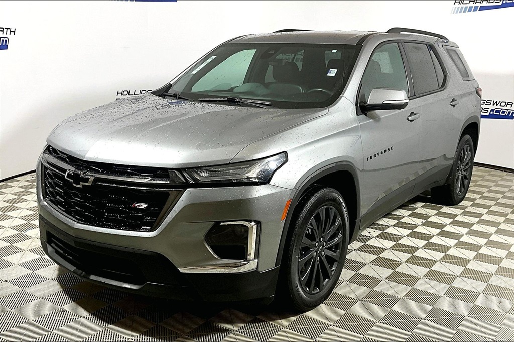 2023 Chevrolet Traverse RS FWD