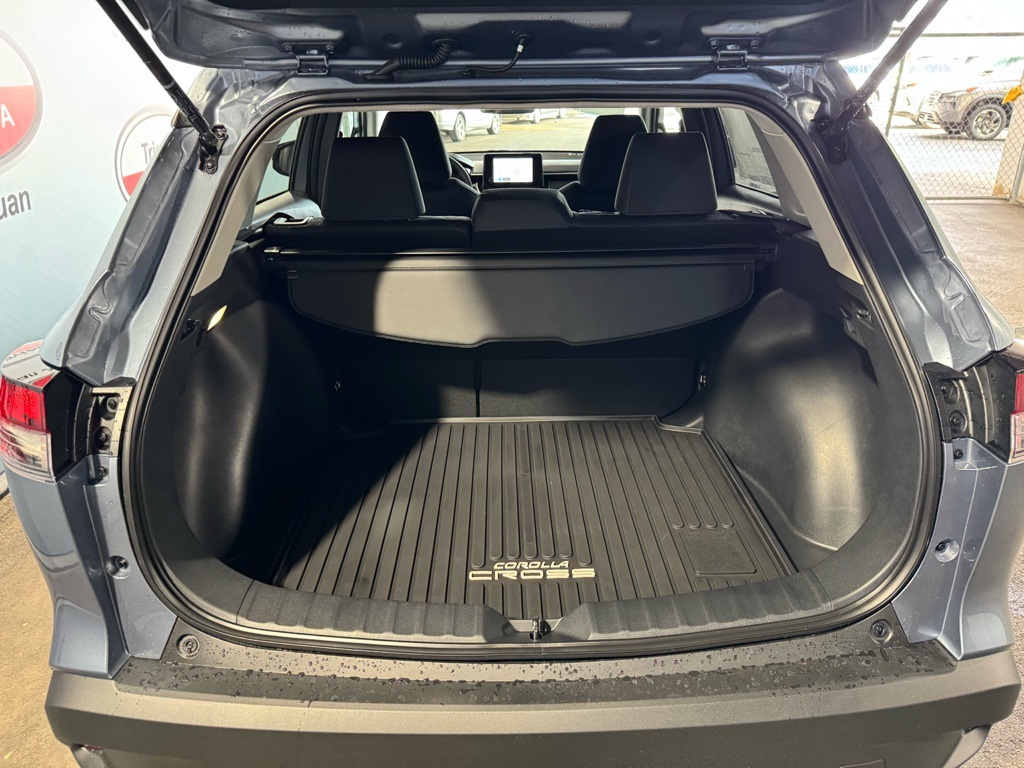 Thumbnail: 2026 Toyota Corolla Cross - 23