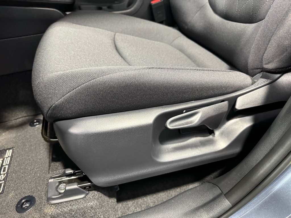 Thumbnail: 2026 Toyota Corolla Cross - 32