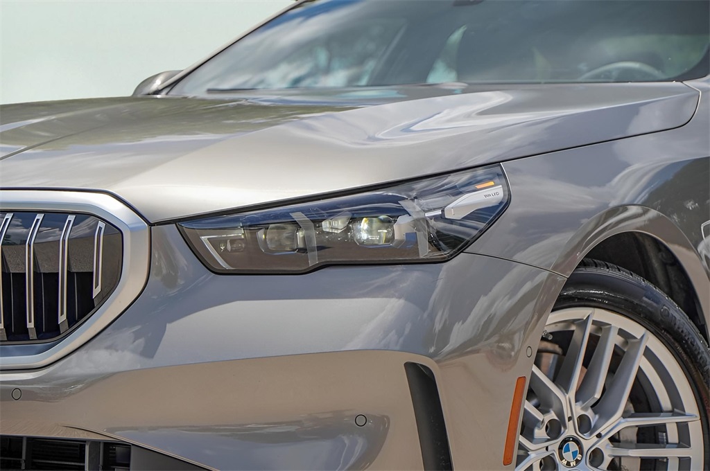 Used Car 2025 Bmw 5 Series  530i Xdrive For Sale Under $60,000 In Austin, Texas