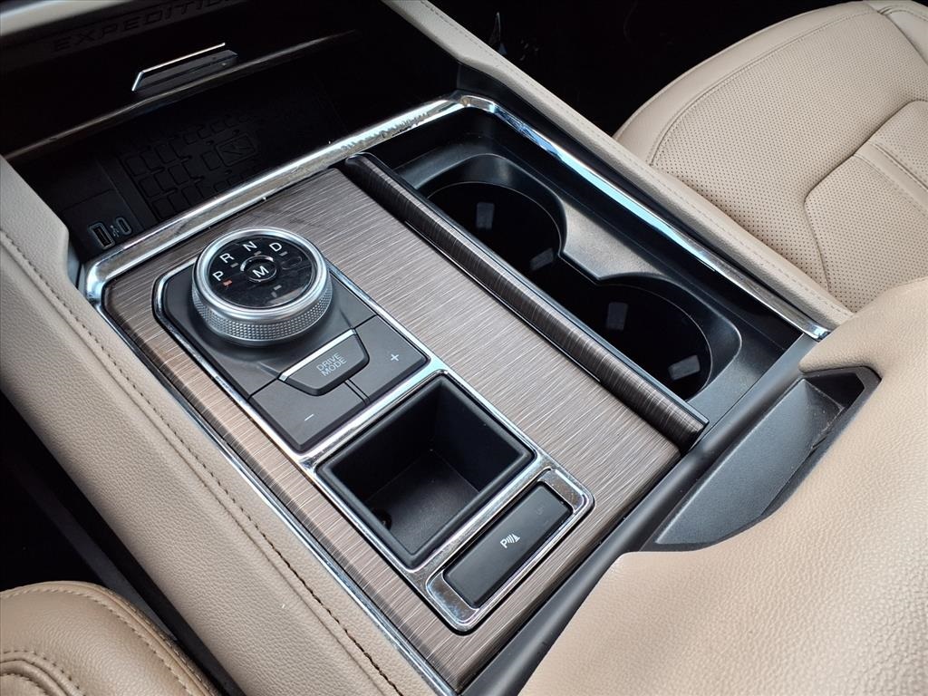 2024 Ford Expedition Max Limited White at Martin Chrysler Dodge Jeep Ram