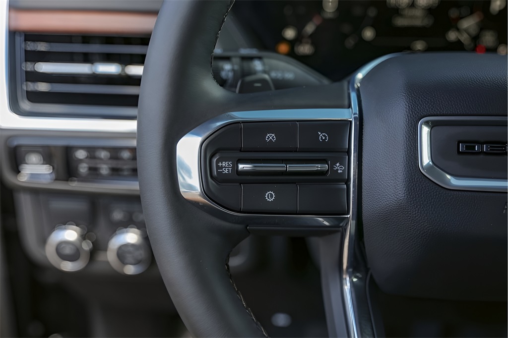 Used Car 2025 Gmc Yukon Xl  Denali For Sale Under $80,000 In Austin, Texas