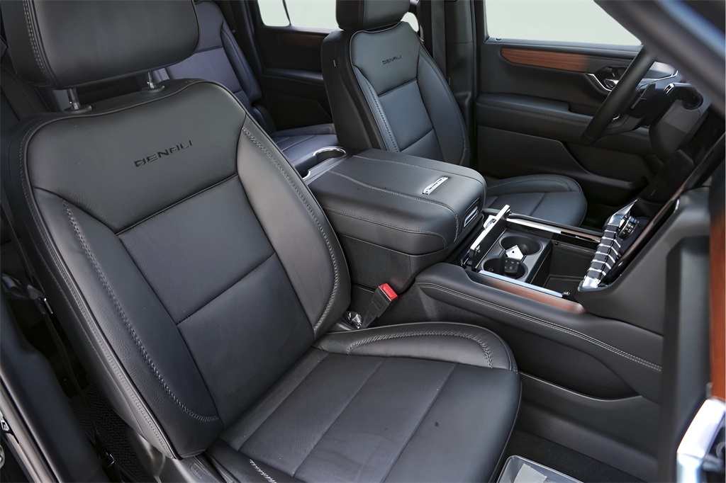 Used Car 2025 Gmc Yukon Xl  Denali For Sale Under $80,000 In Austin, Texas