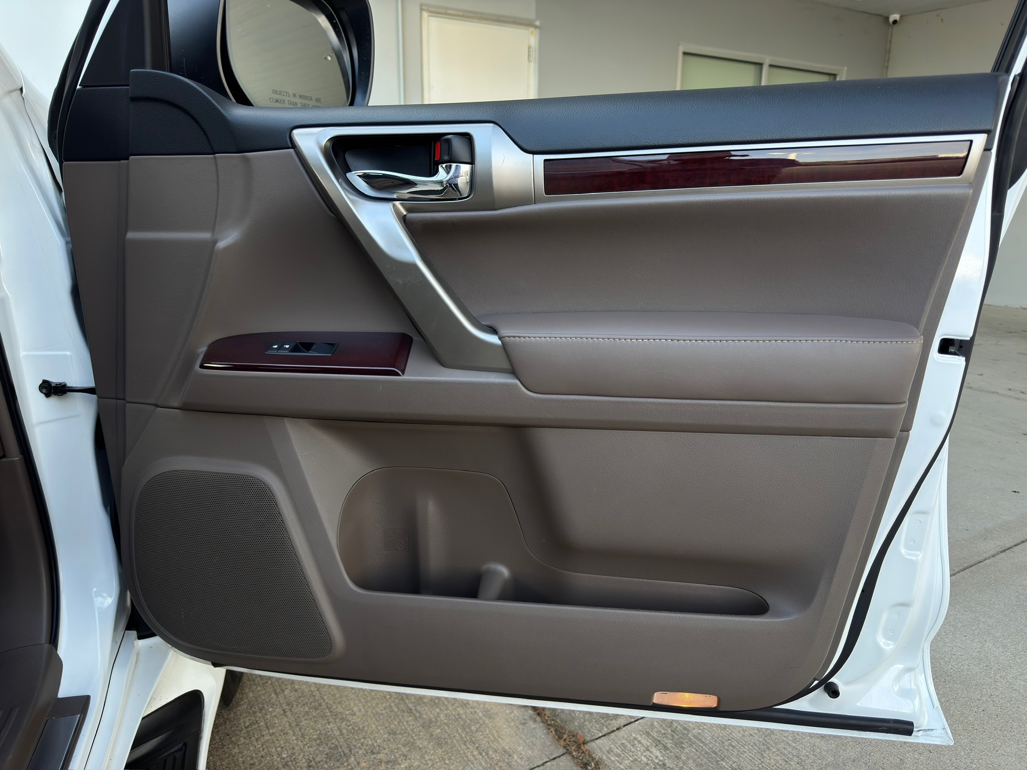 2016 Lexus GX 460 White at Martin Chrysler Dodge Jeep Ram