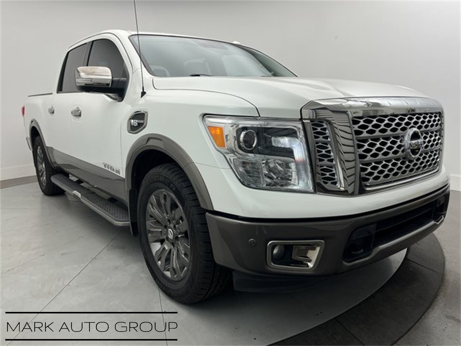 2017 Nissan Titan Platinum Reserve