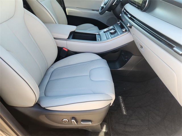 2024 Hyundai Palisade SEL Gray at North Houston Mitsubishi