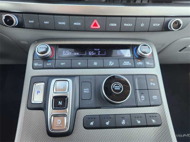 2024 Hyundai Palisade SEL Gray at North Houston Mitsubishi