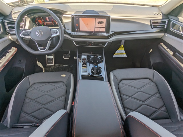 2025 Volkswagen Atlas 2.0T Peak Edition Green at Stokes Volkswagen