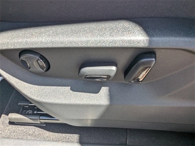 2025 Volkswagen Atlas 2.0T Peak Edition Green at Stokes Volkswagen