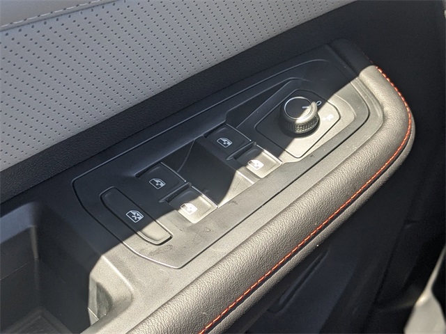 2025 Volkswagen Atlas 2.0T Peak Edition Green at Stokes Volkswagen