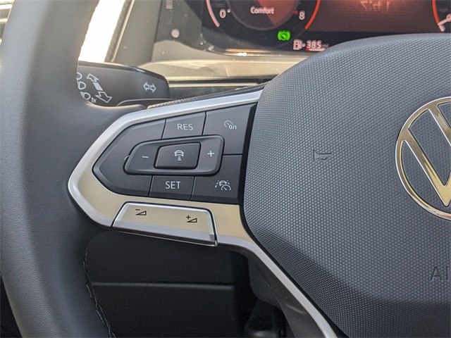 2025 Volkswagen Atlas 2.0T Peak Edition Green at Stokes Volkswagen