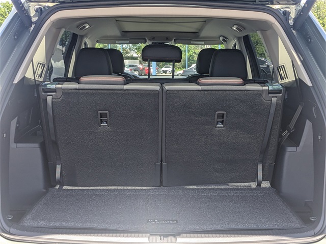 2025 Volkswagen Atlas 2.0T Peak Edition - 8