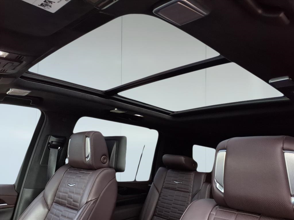 2023 Cadillac Escalade ESV V-Series White at Bayway Cadillac of The Woodlands