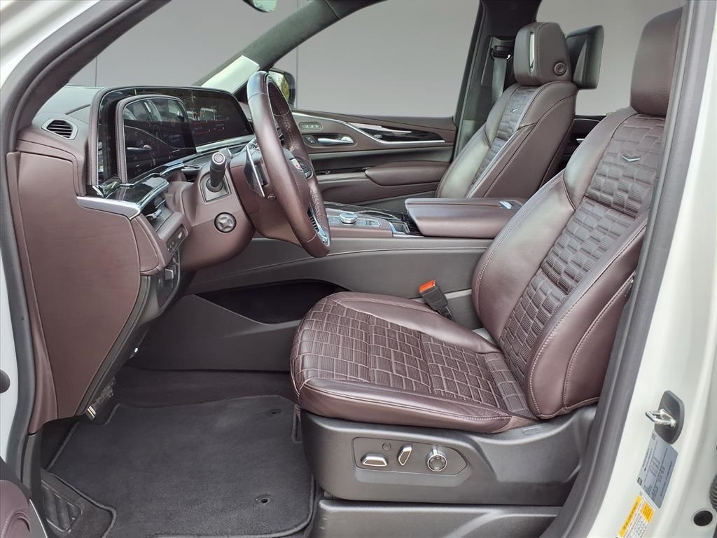 2023 Cadillac Escalade ESV V-Series White at Bayway Cadillac of The Woodlands