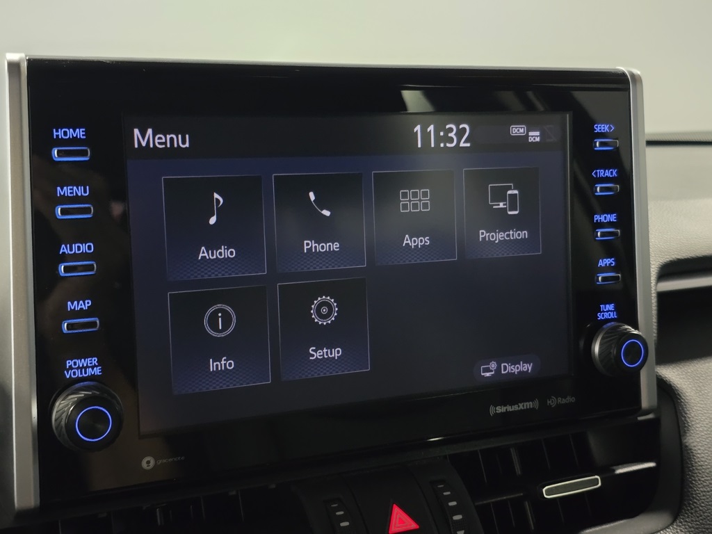 Thumbnail: 2022 Toyota RAV4 - 21