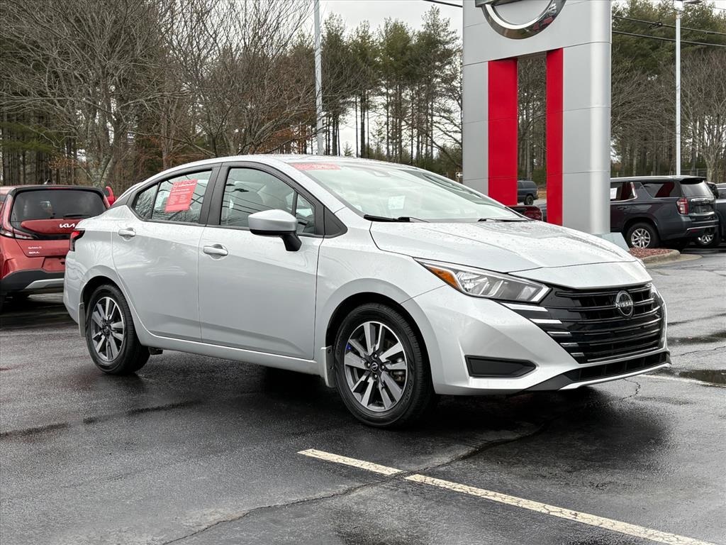 2024 Nissan Versa SV FWD