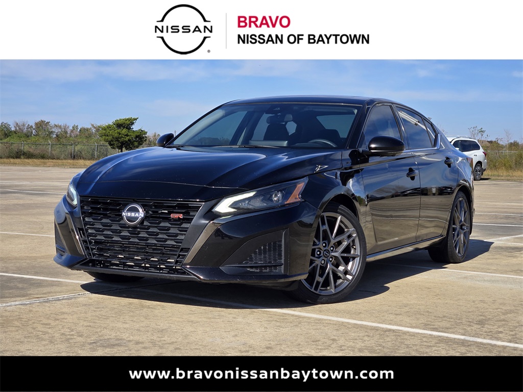 2023 Nissan Altima 2.0 SR