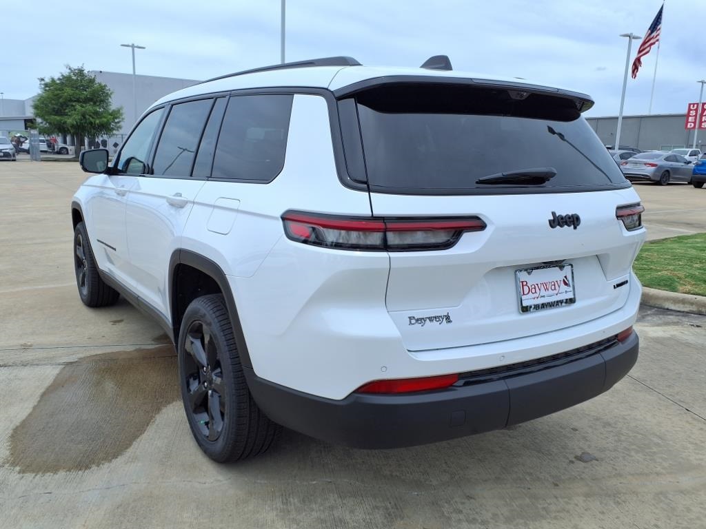 2025 Jeep Grand Cherokee L Limited White at Big Star Chrysler Jeep Dodge Ram 