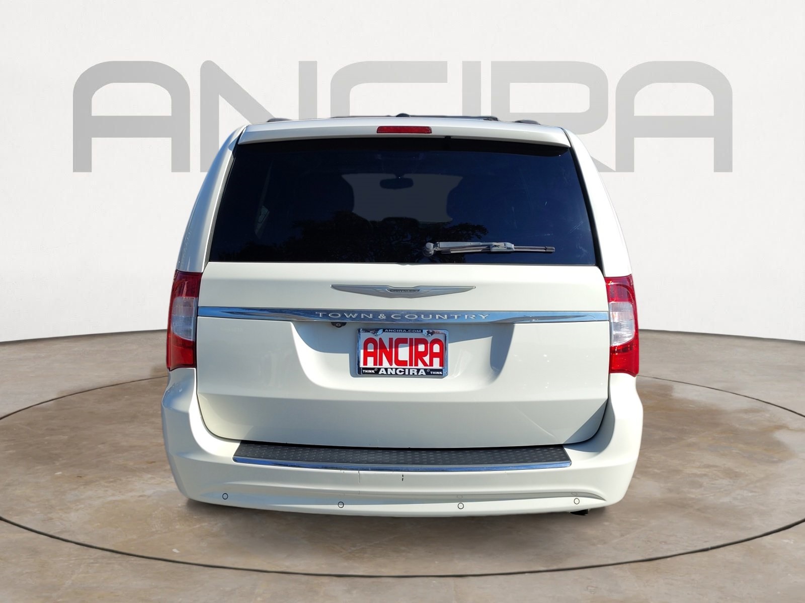Used Car 2013 Chrysler Town & Country  Touring-l For Sale Under $10,000 In San Antonio, Texas