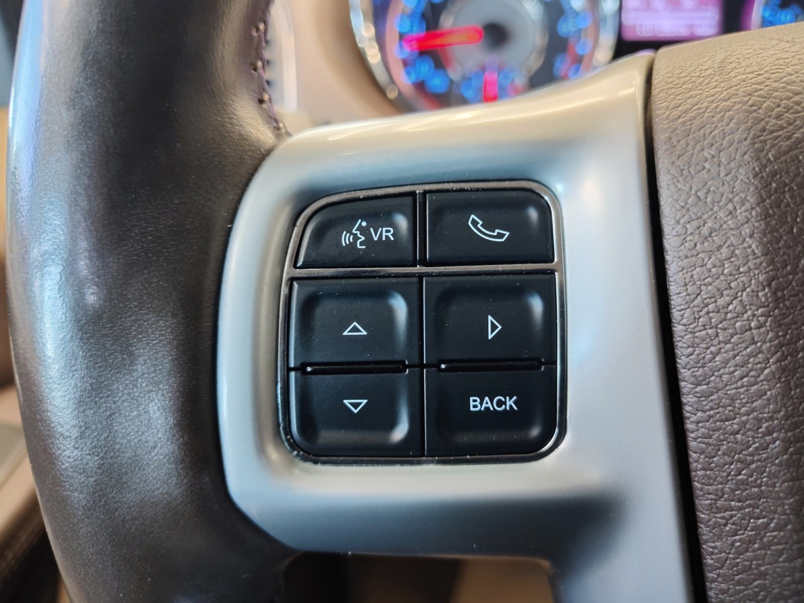 Used Car 2013 Chrysler Town & Country  Touring-l For Sale Under $10,000 In San Antonio, Texas