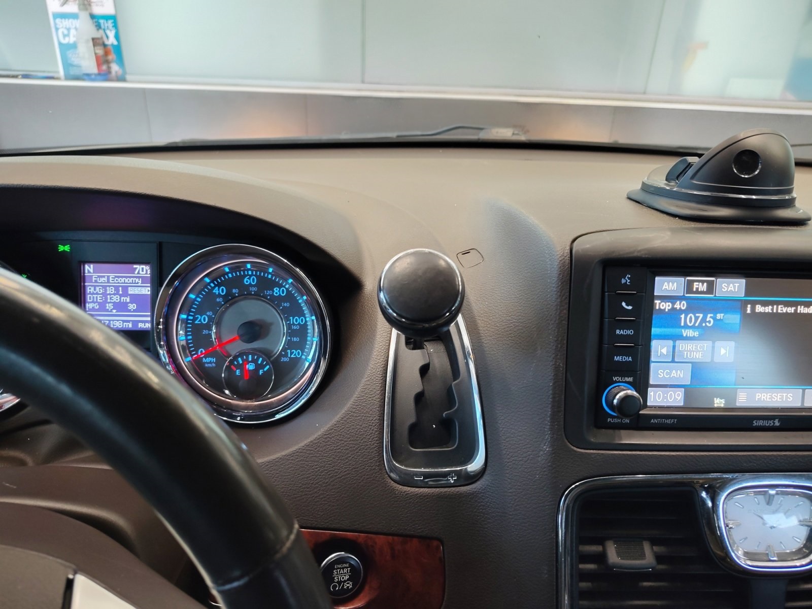 Used Car 2013 Chrysler Town & Country  Touring-l For Sale Under $10,000 In San Antonio, Texas