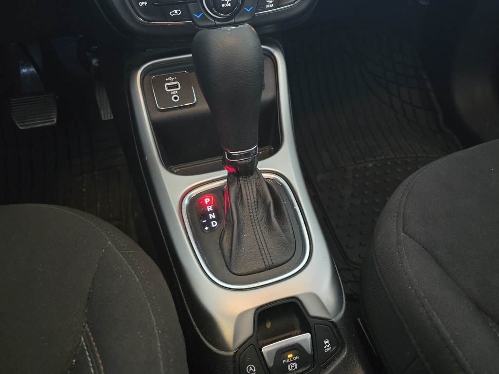 Thumbnail: 2021 Jeep Compass - 18