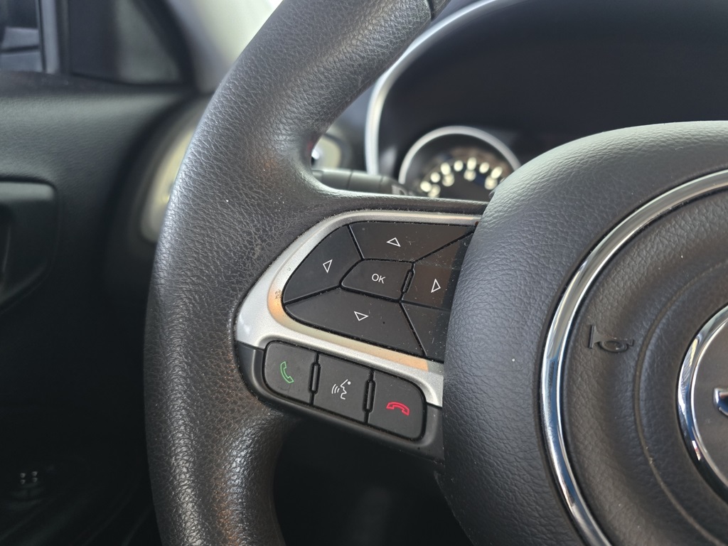 Thumbnail: 2021 Jeep Compass - 20