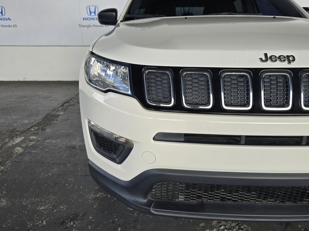 Thumbnail: 2021 Jeep Compass - 25