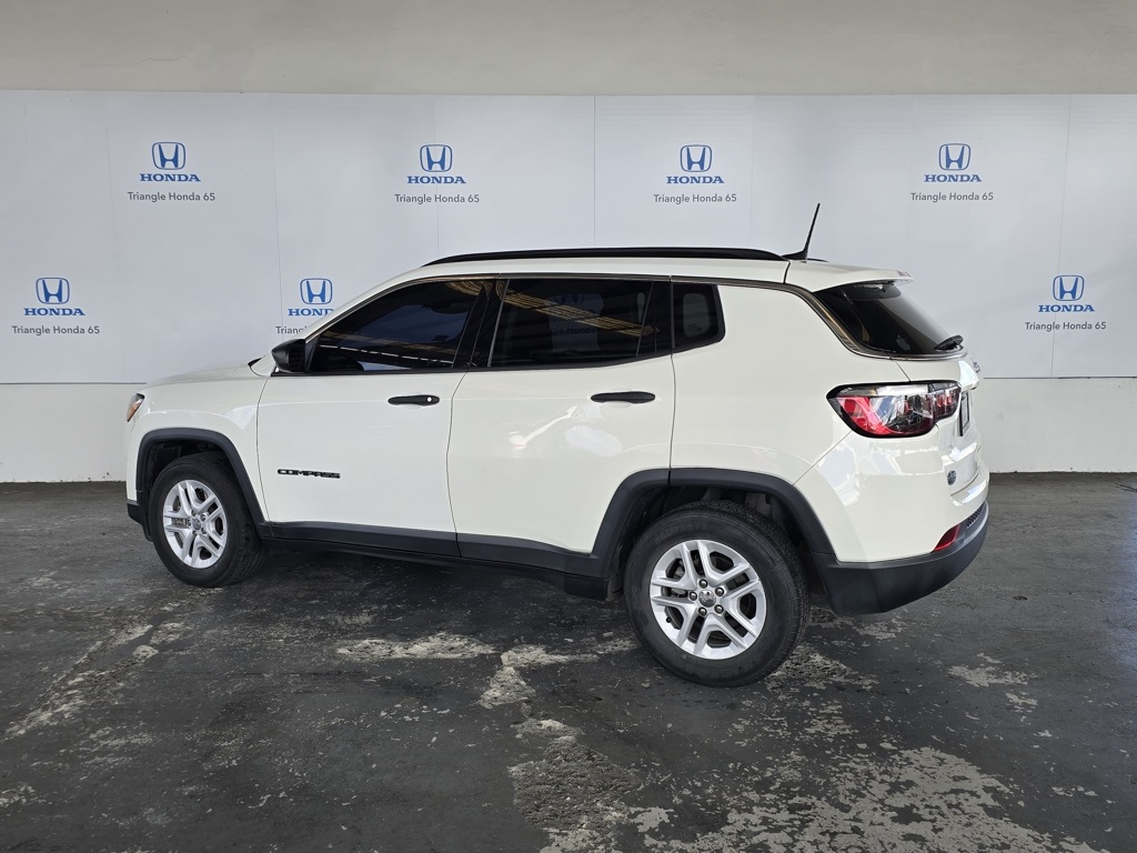 Thumbnail: 2021 Jeep Compass - 4