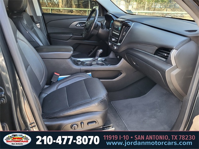 Used Car 2019 Chevrolet Traverse  Premier For Sale Under $20,000 In San Antonio, Texas
