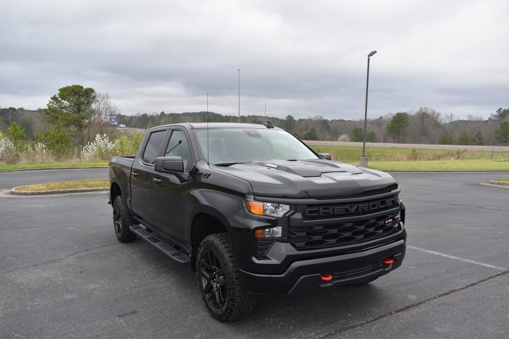 2024 Chevrolet Silverado 1500 Custom Trail Boss Crew Cab 4WD