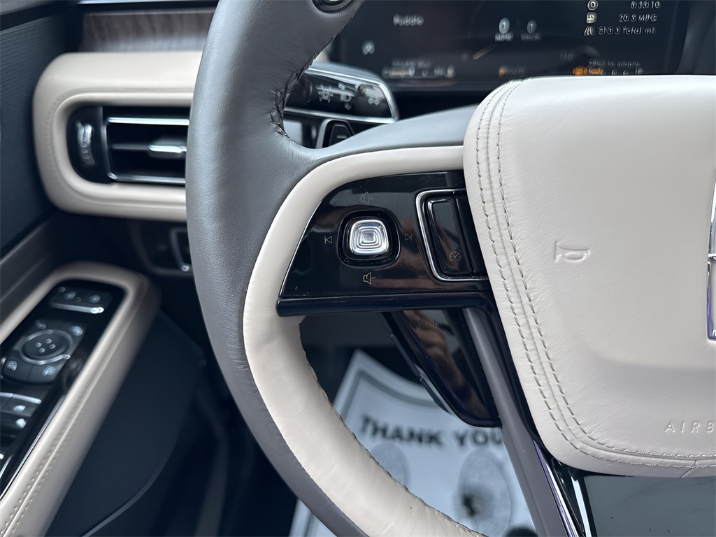 2023 Lincoln Aviator