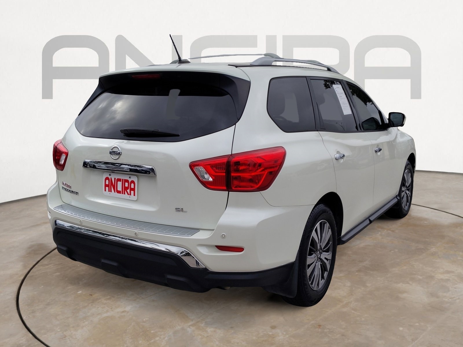 Used Car 2017 Nissan Pathfinder  Sl For Sale Under $15,000 In San Antonio, Texas