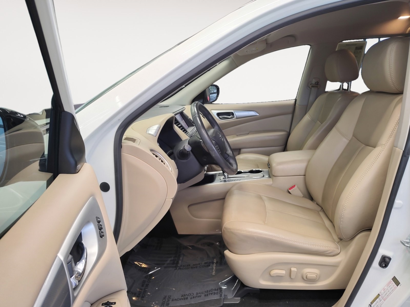 Used Car 2017 Nissan Pathfinder  Sl For Sale Under $15,000 In San Antonio, Texas