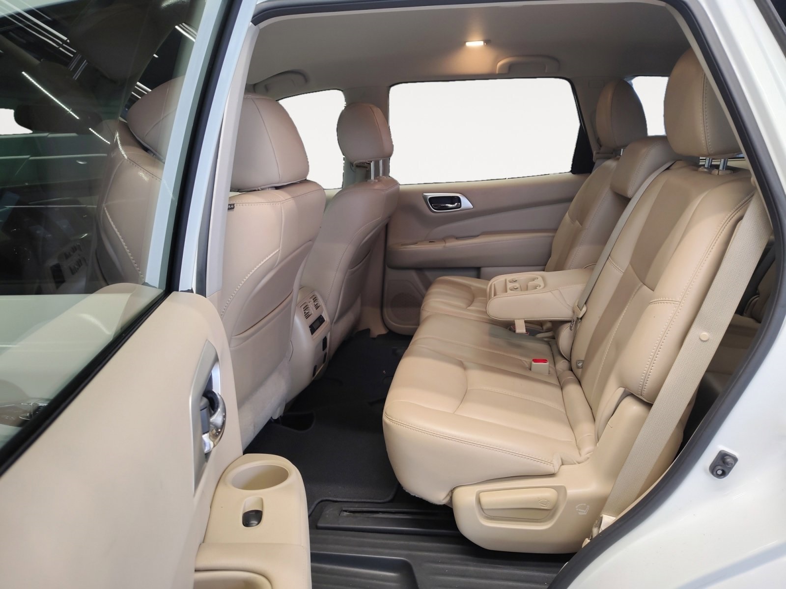 Used Car 2017 Nissan Pathfinder  Sl For Sale Under $15,000 In San Antonio, Texas