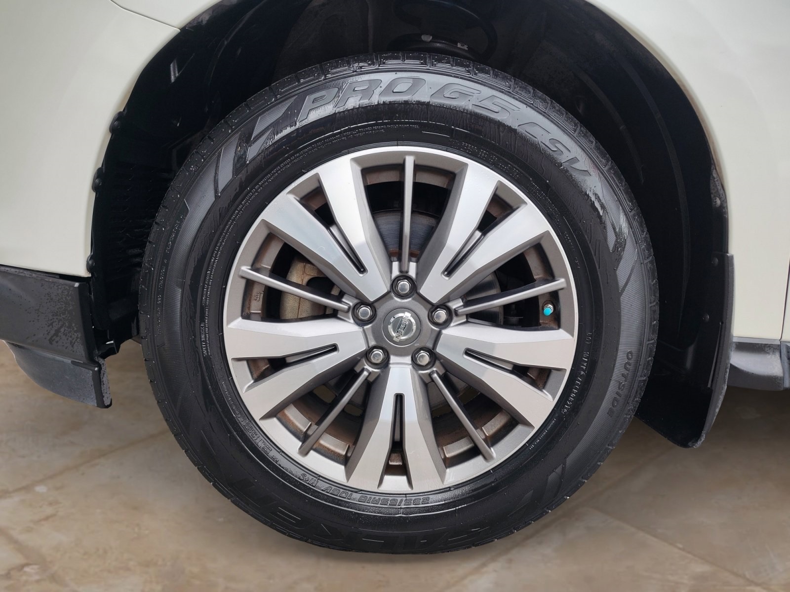 Used Car 2017 Nissan Pathfinder  Sl For Sale Under $15,000 In San Antonio, Texas