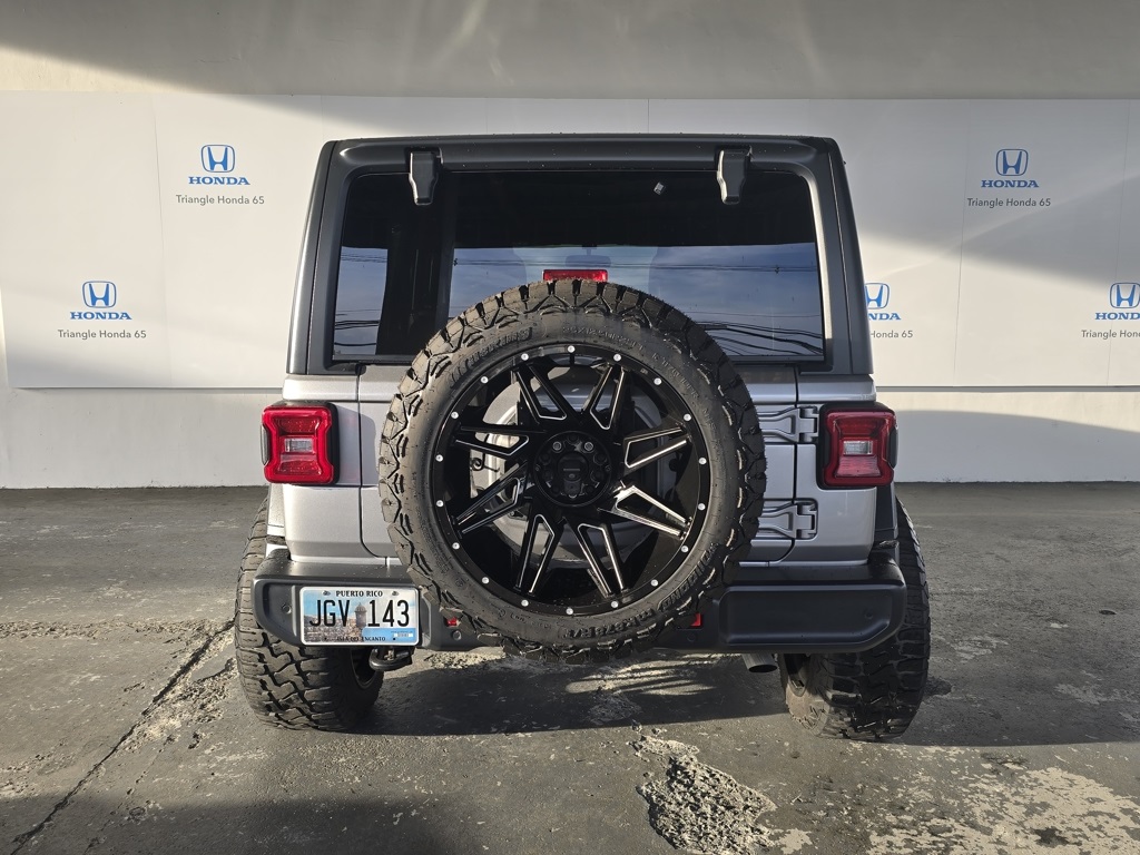 Thumbnail: 2019 Jeep Wrangler - 4