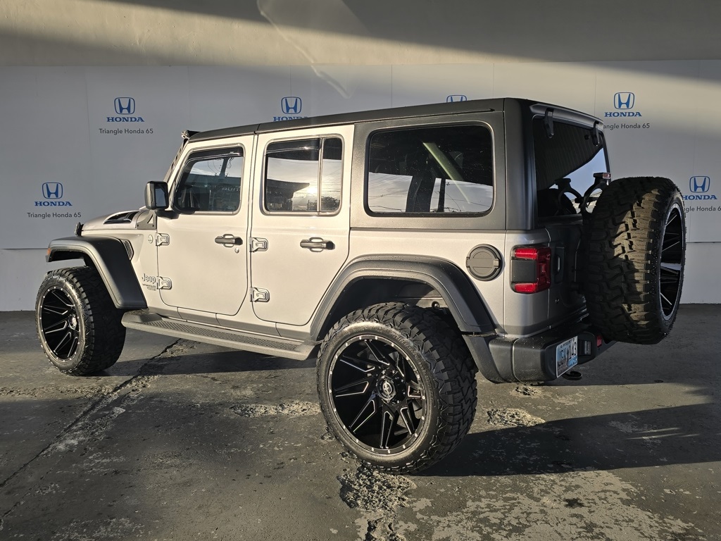 Thumbnail: 2019 Jeep Wrangler - 5
