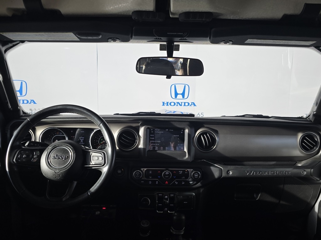 Thumbnail: 2019 Jeep Wrangler - 6