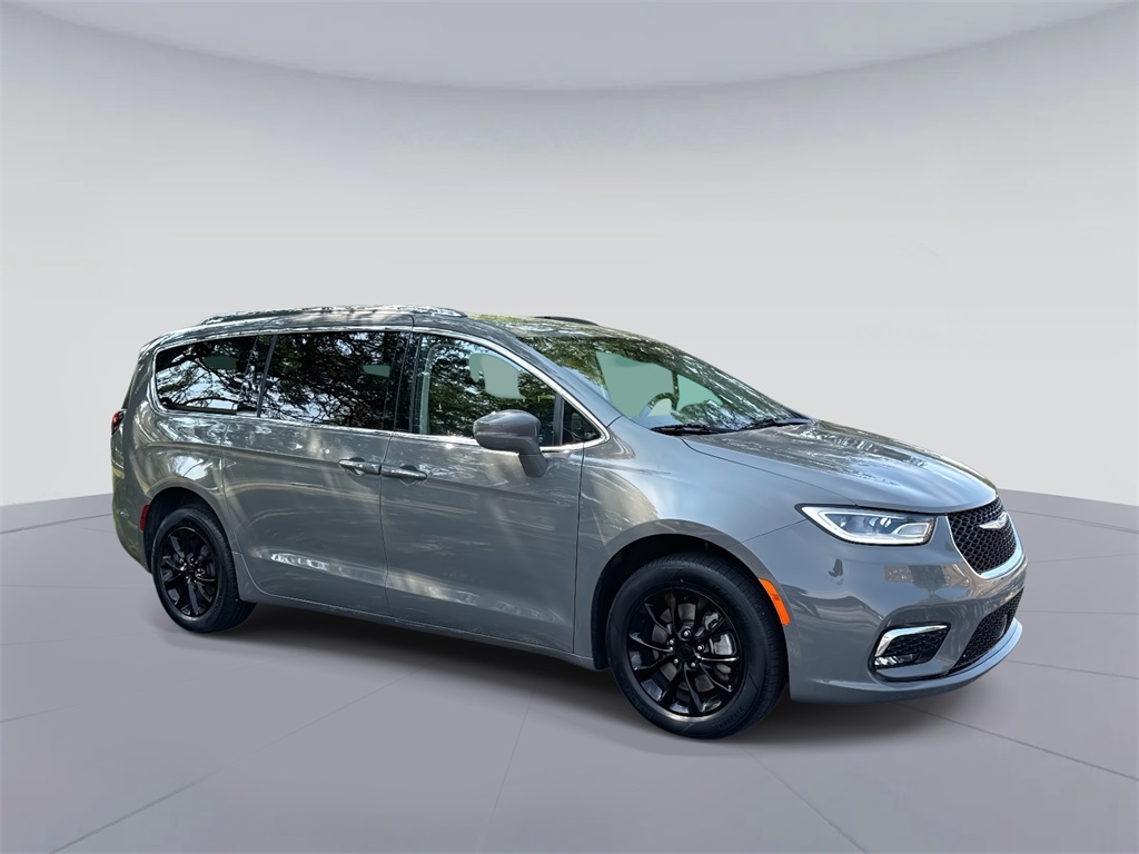2021 Chrysler Pacifica for sale in Cleveland, Ohio