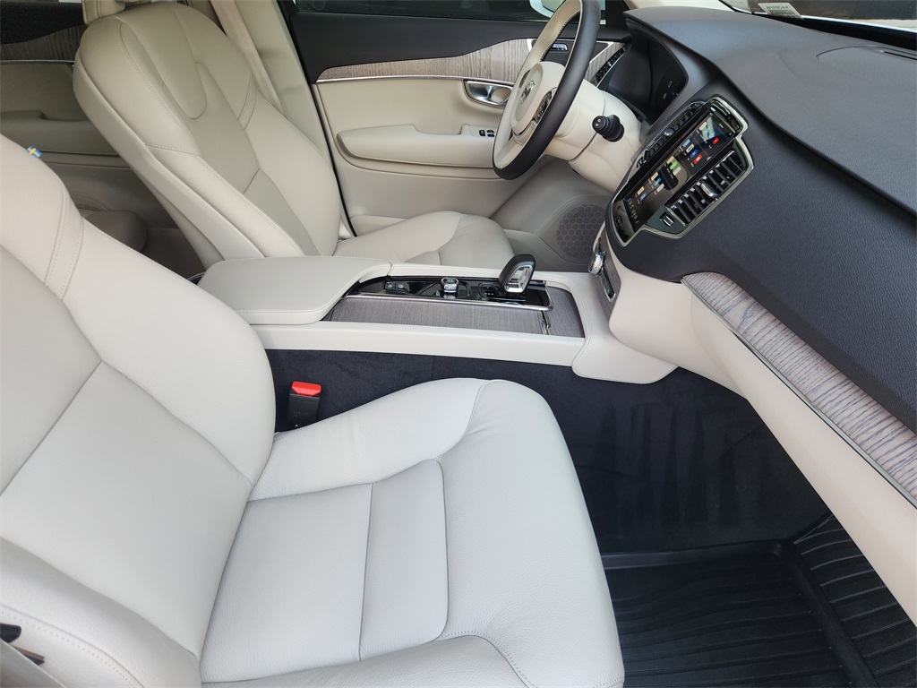 2024 Volvo XC90 B6 Plus Bright Theme 6-Seater White at DeMontrond Automotive Group