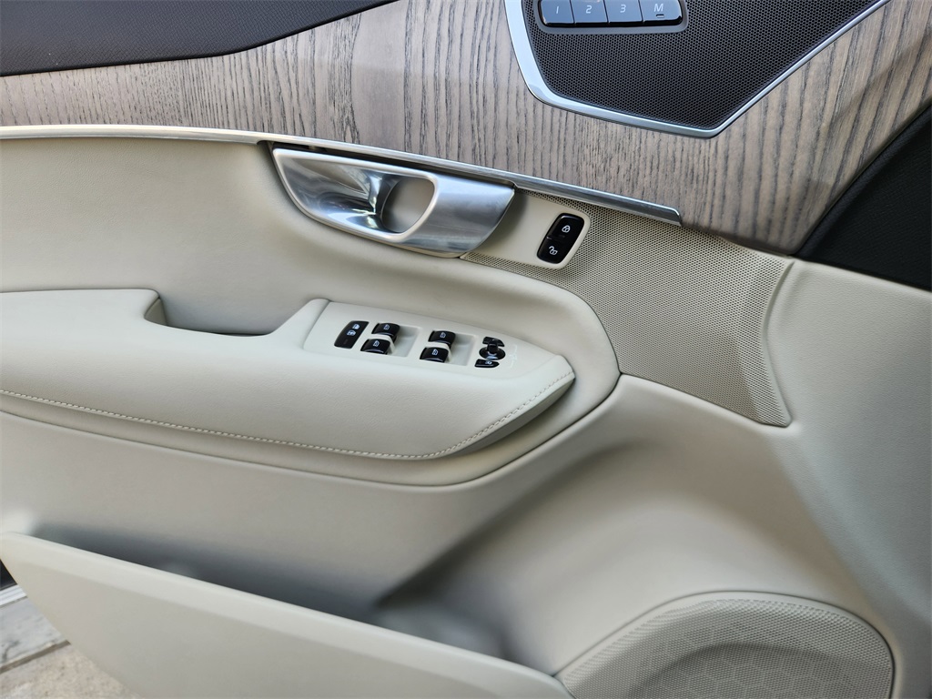 2024 Volvo XC90 B6 Plus Bright Theme 6-Seater White at DeMontrond Automotive Group