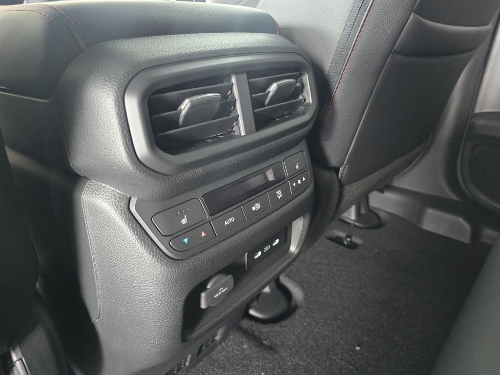 Thumbnail: 2026 Honda Ridgeline - 20