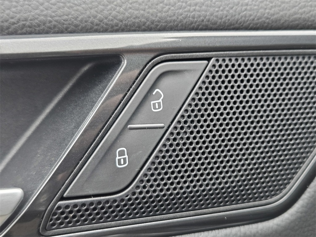 Used Car 2024 Volkswagen Tiguan  2.0t Se R-line Black For Sale Under $30,000 In San Marcos, Texas