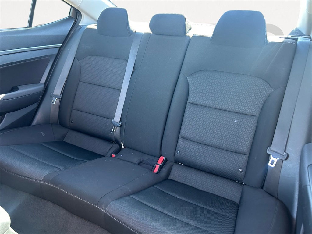 Used Car 2018 Hyundai Elantra  Value Edition For Sale Under $10,000 In Floresville, Texas