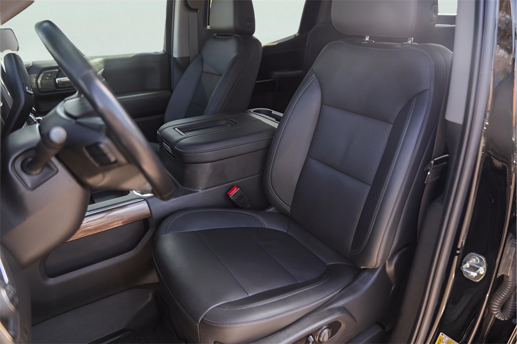 Used Car 2021 Chevrolet Silverado 1500  Lt Trail Boss For Sale Under $40,000 In Austin, Texas