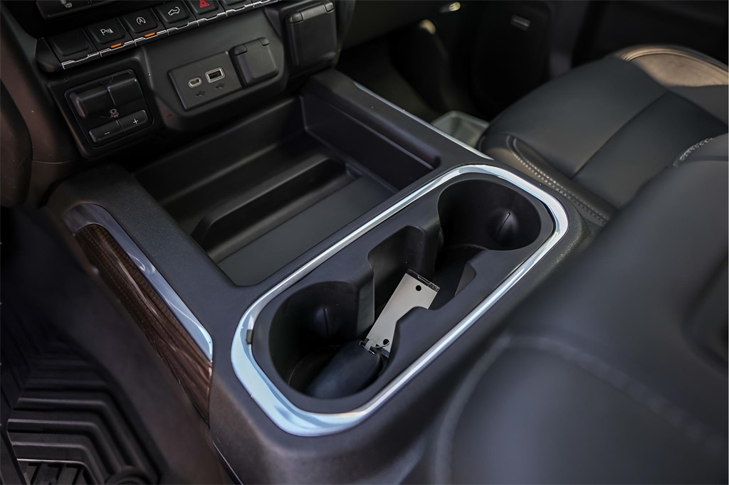 Used Car 2021 Chevrolet Silverado 1500  Lt Trail Boss For Sale Under $40,000 In Austin, Texas