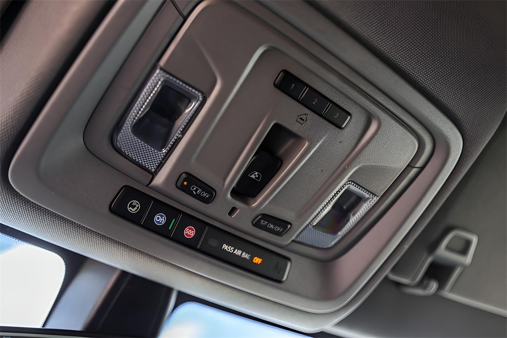 Used Car 2021 Chevrolet Silverado 1500  Lt Trail Boss For Sale Under $40,000 In Austin, Texas