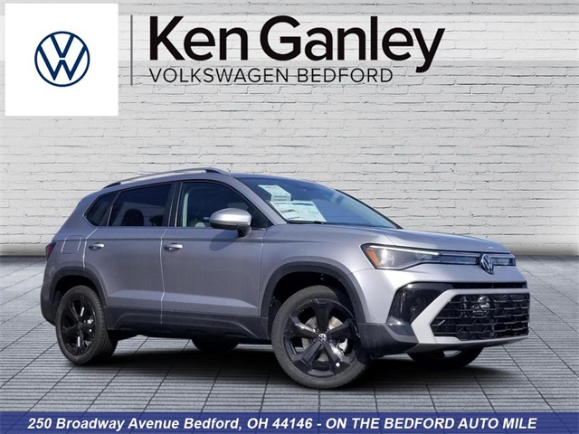 2025 Volkswagen Taos SEL 4Motion